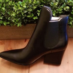 Kendall + kylie black leather  Finley booties 7.5